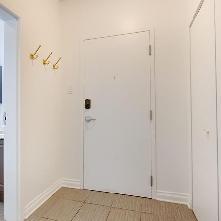 M11 - Stylish & Cozy 2Bdr In Plateau Montreal Apartment Bagian luar foto