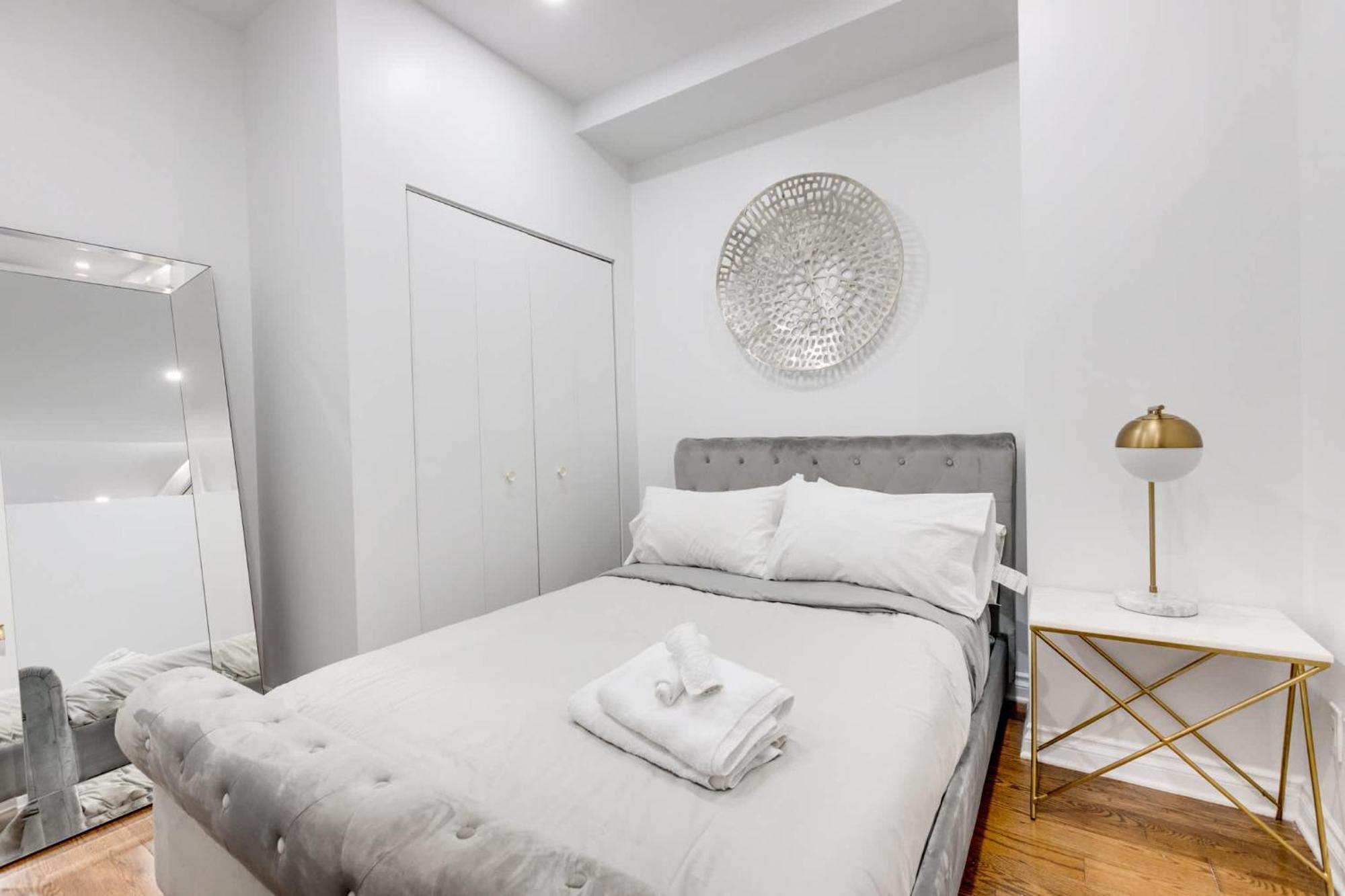 M11 - Stylish & Cozy 2Bdr In Plateau Montreal Apartment Bagian luar foto